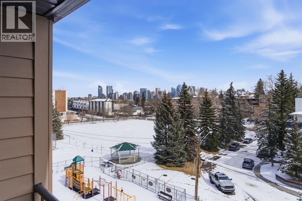 302, 2508 17 Street SW, Calgary, Alberta