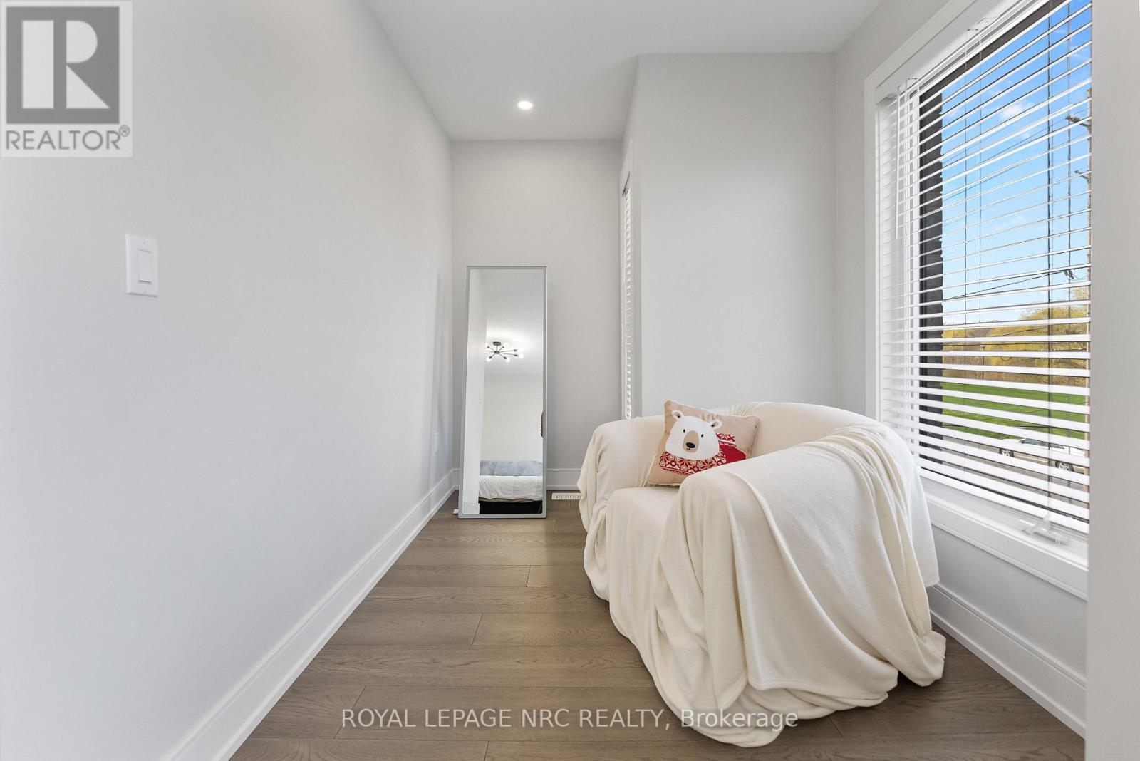318 RIVER ROAD - 12