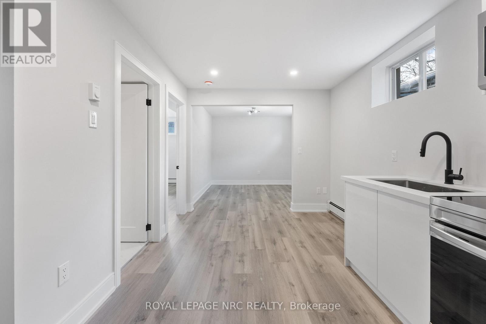 318 RIVER ROAD - 23