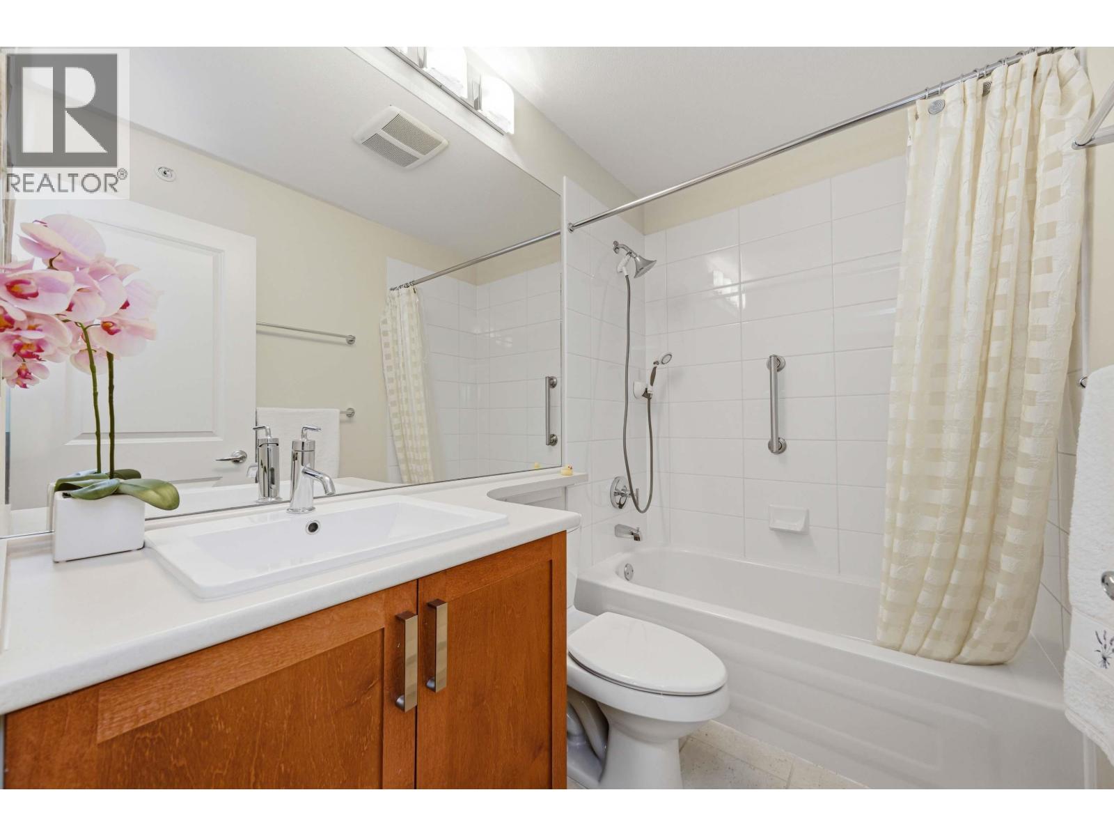 716 ORWELL STREET, North Vancouver