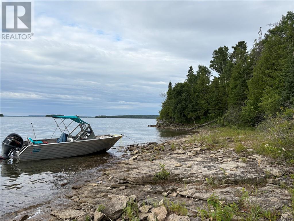 00 Lansdowne Channel, Killarney, Ontario
