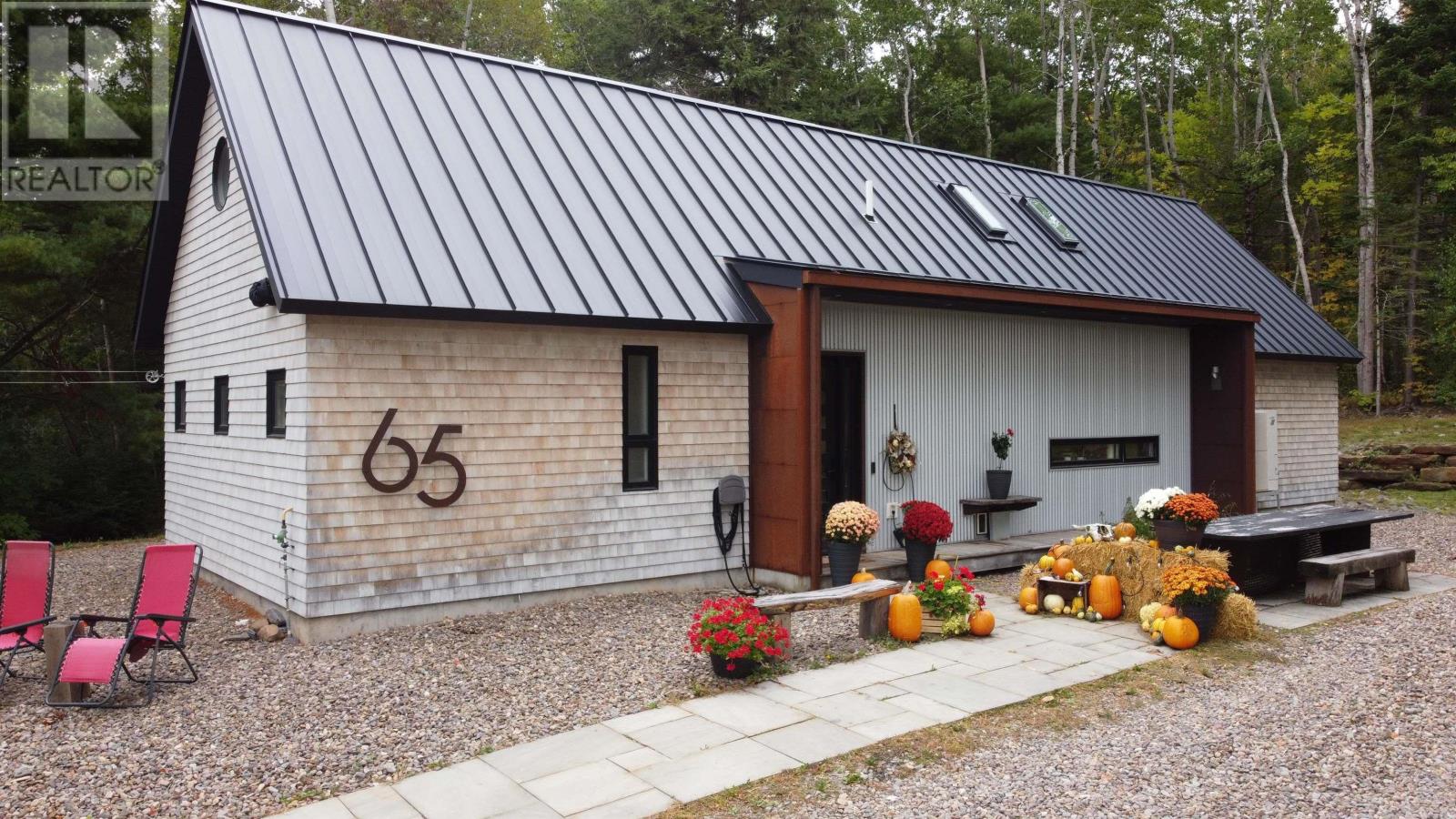 Property photo of 65 Jessicas Way