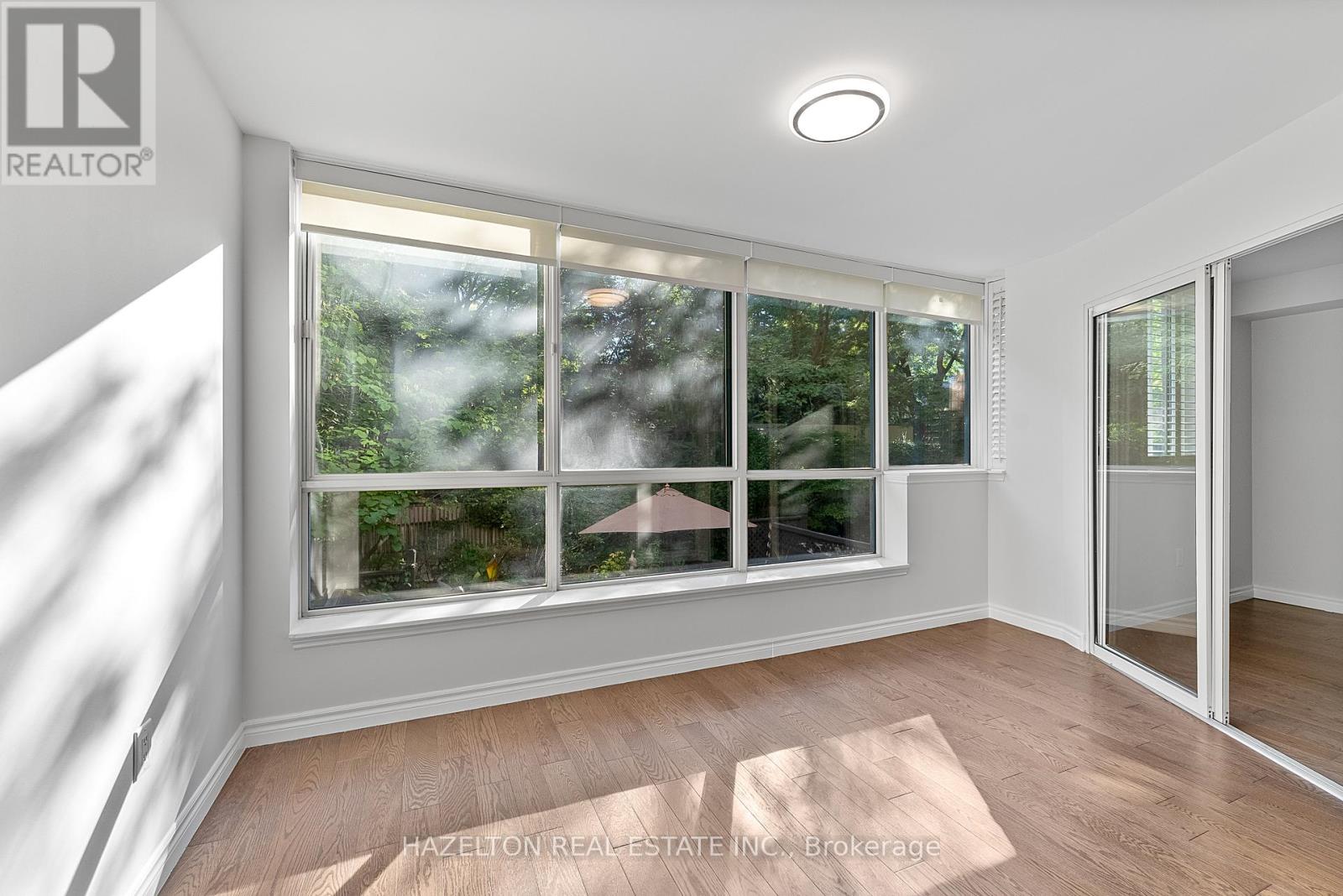 #211 225 DAVENPORT ROAD - 11
