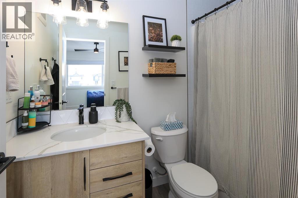 Single Family House for Sale in E  Evergreen Way Evergreen Red Deer 