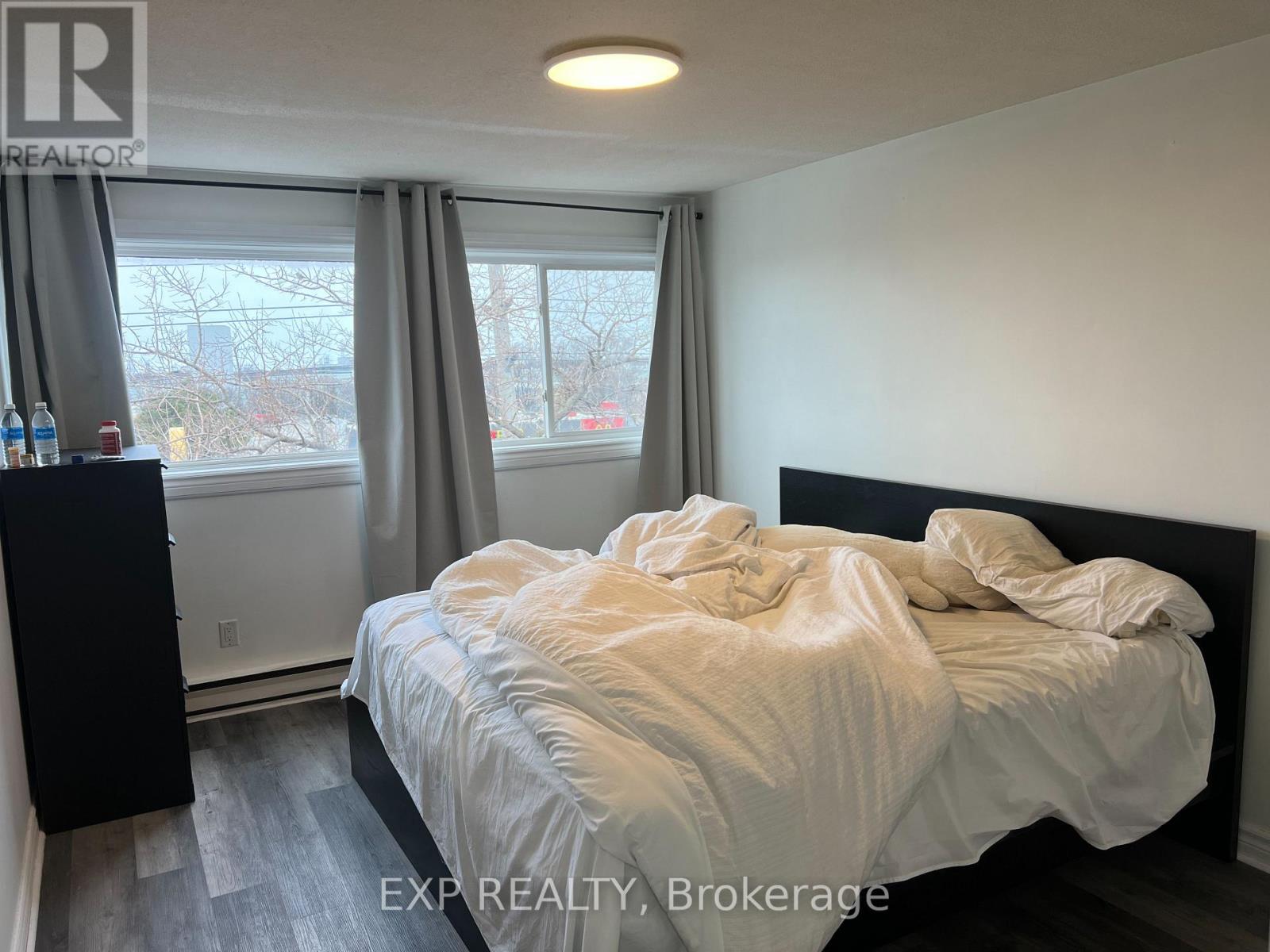 #103 3040 CONSTITUTION BOULEVARD - 22