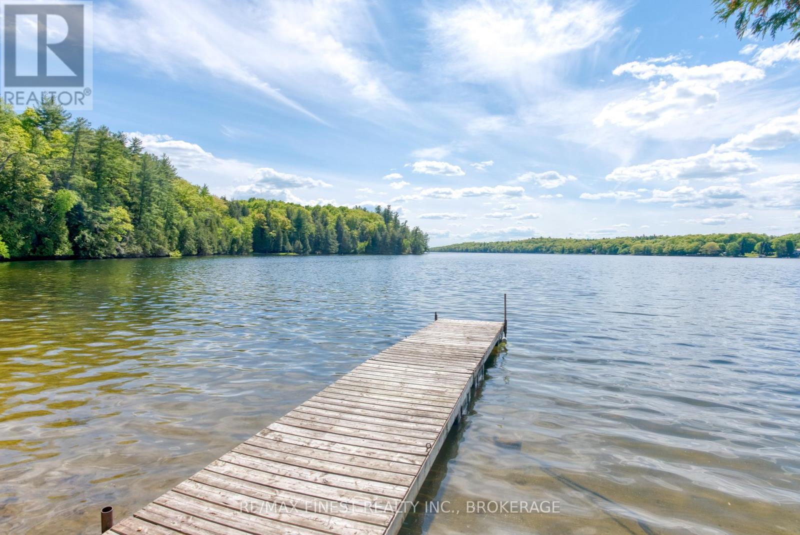 #21A 131 BOBS LAKE LANE - 32