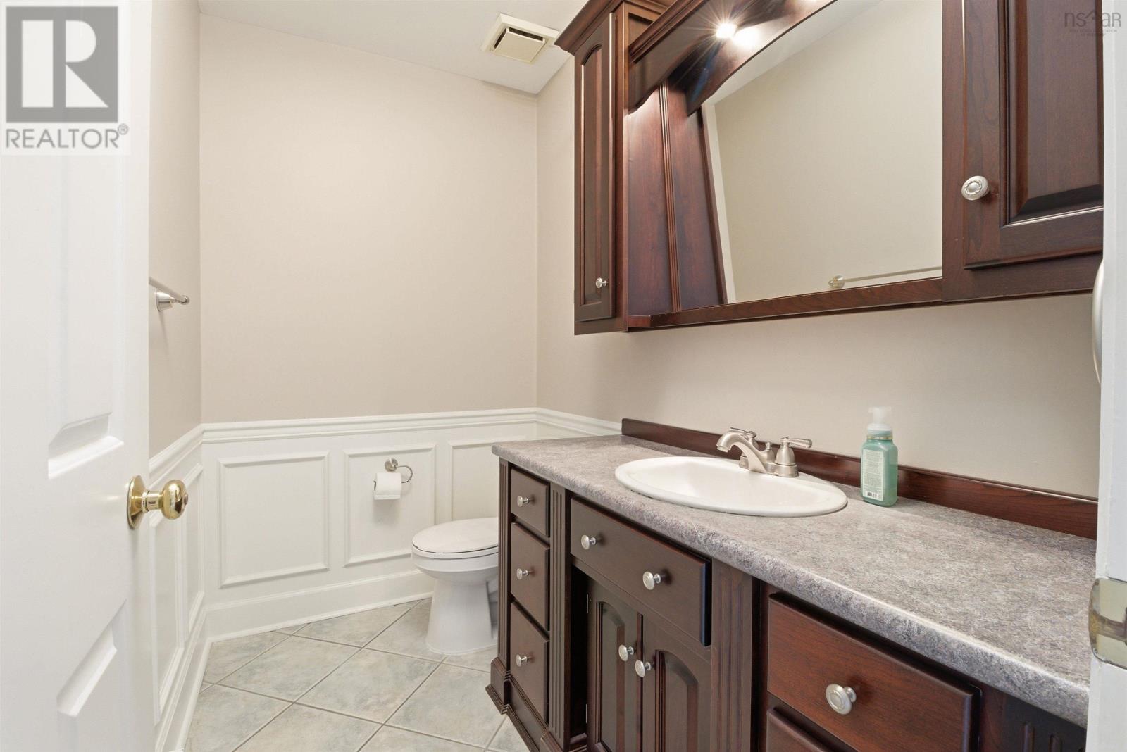 Property 22 of 47 of 147 Flagstone Drive