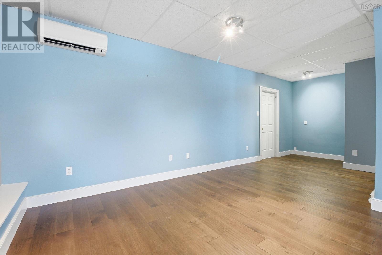 Property 39 of 47 of 147 Flagstone Drive