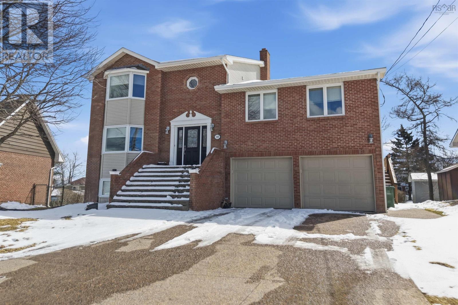 Property photo of 147 Flagstone Drive