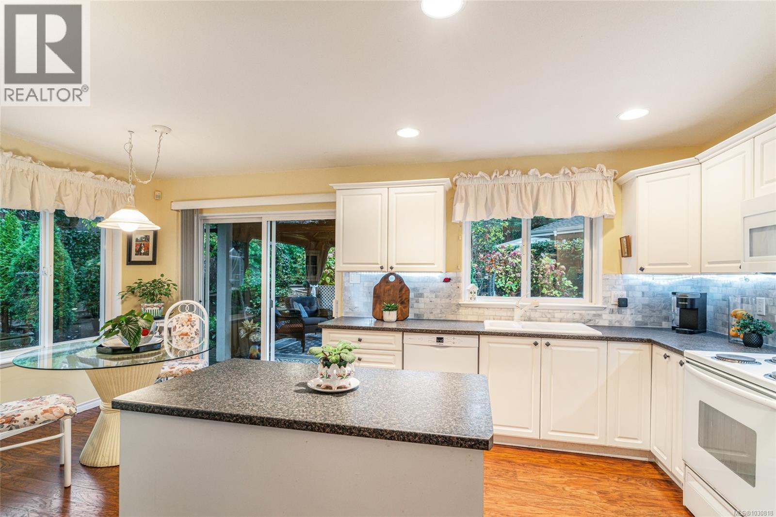 83 Bridgewater Lane - 3