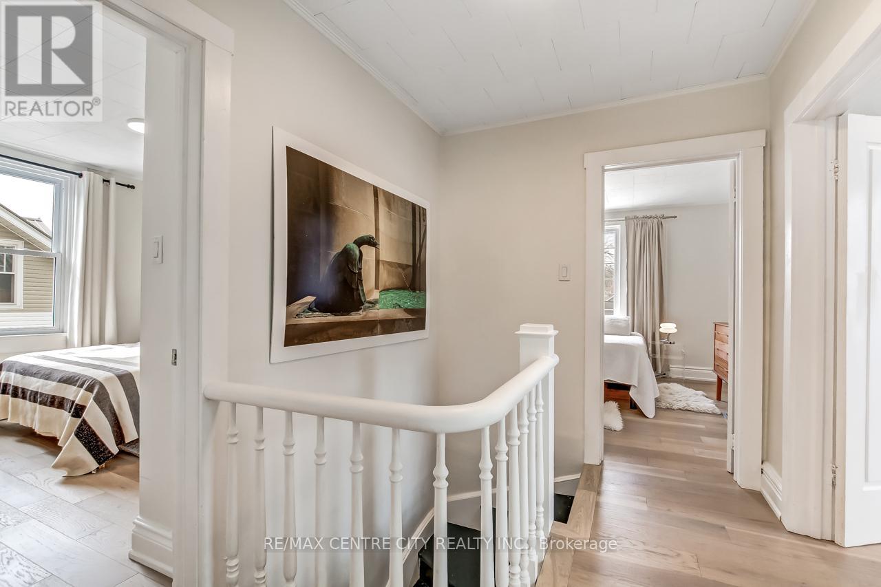 233 COLBORNE STREET Property Photo