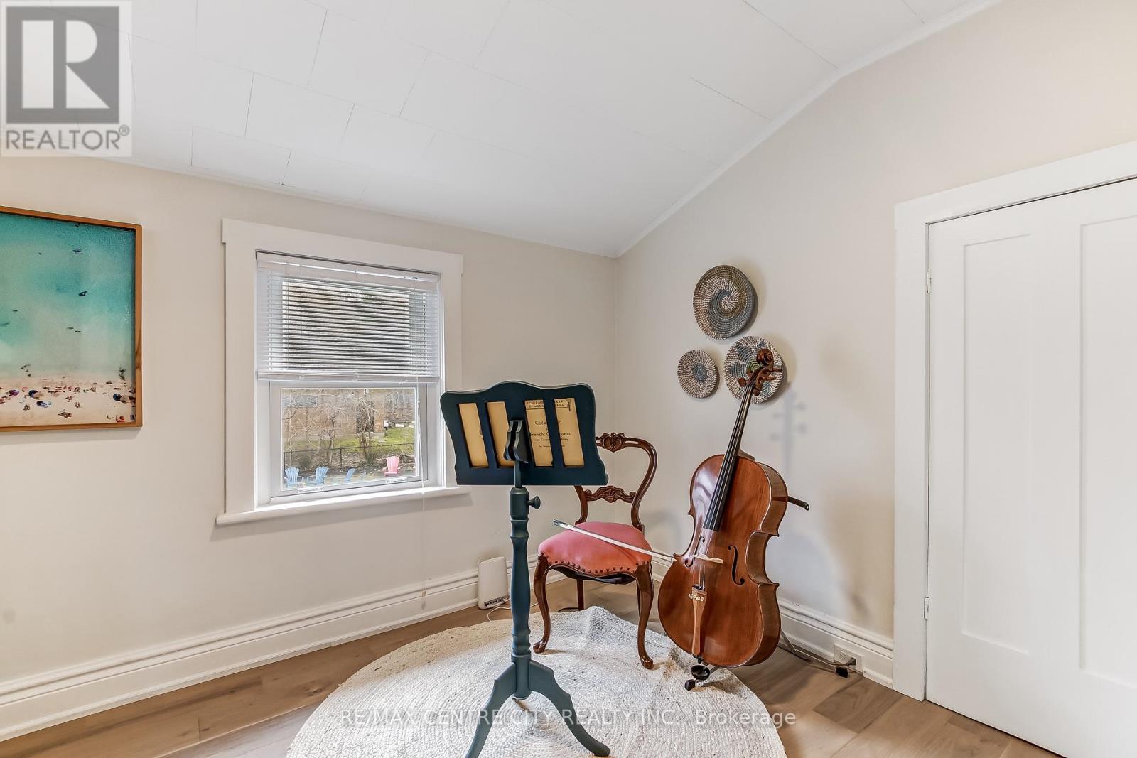 233 COLBORNE STREET Property Photo