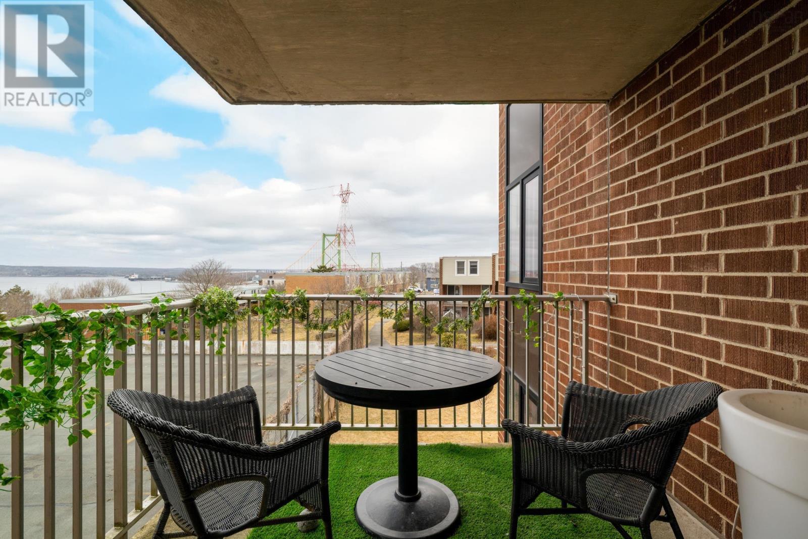 #309 5572 NORTH RIDGE ROAD - 35