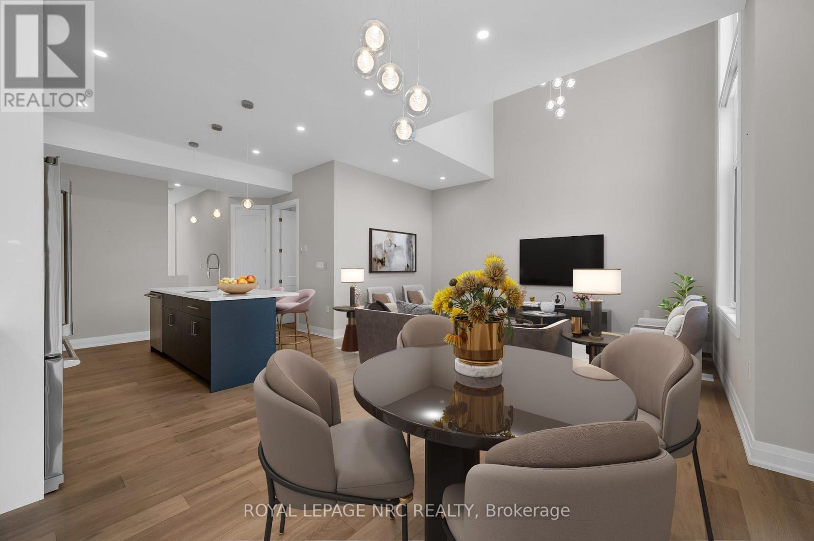 #13 1465 STATION STREET - 14