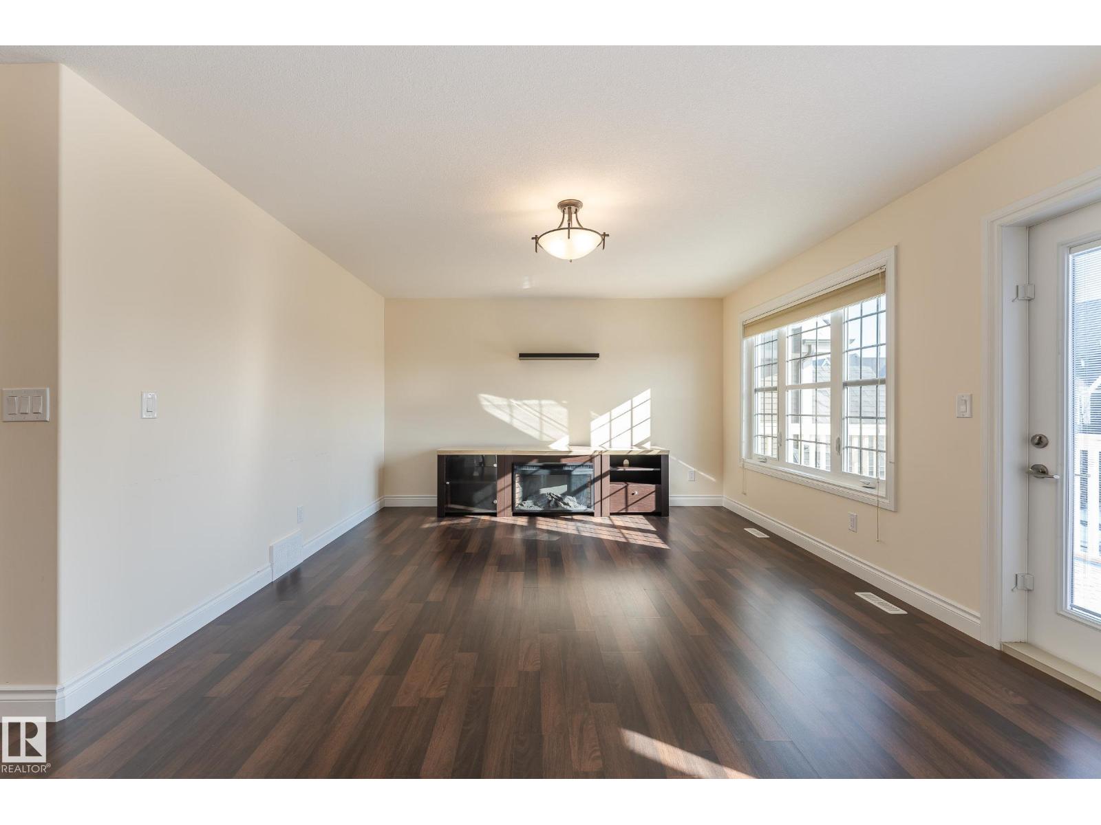 5512 CONESTOGA NW, Edmonton