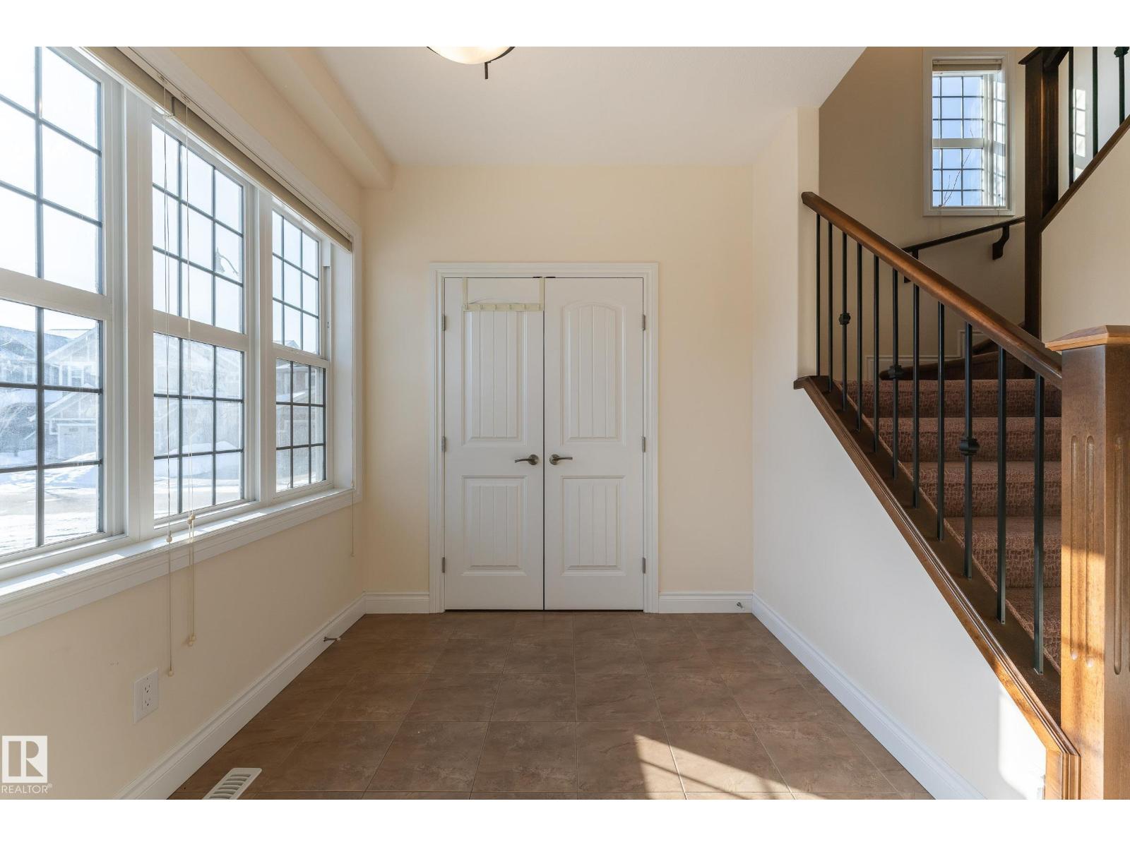 5512 CONESTOGA NW, Edmonton