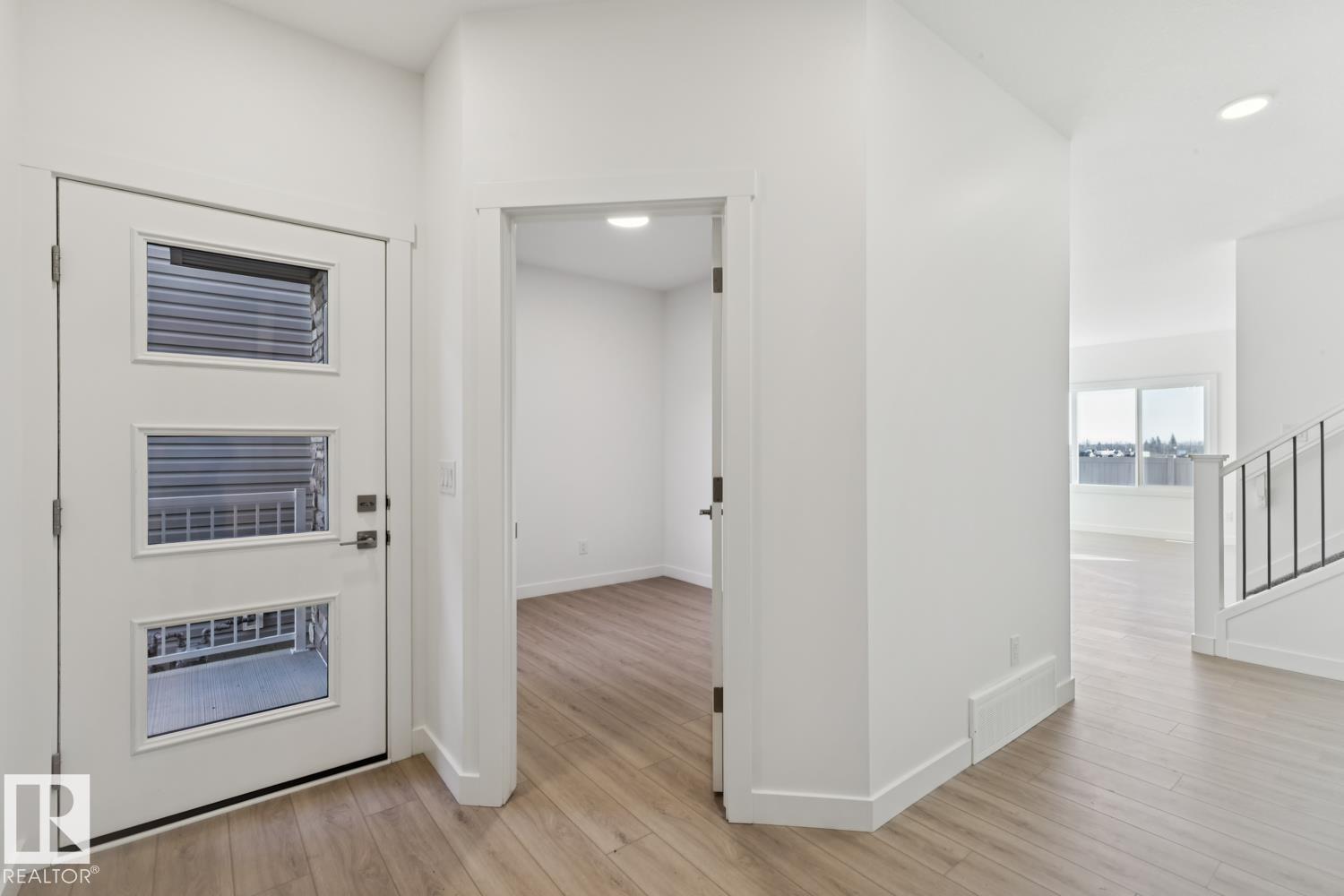 20719 40 AV NW - 5