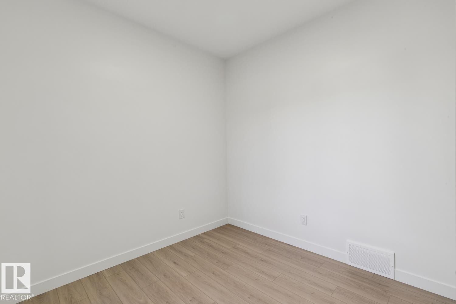 20719 40 AV NW - 6