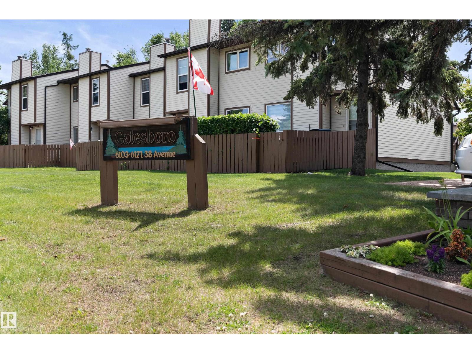 6163 38 AV NW, Edmonton