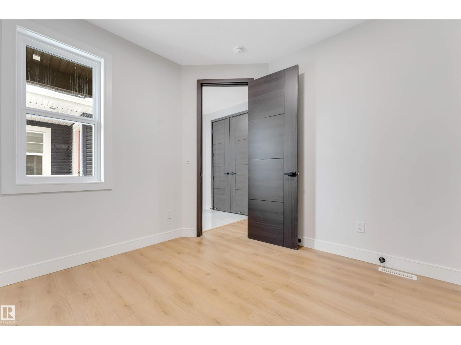 18127 94 ST NW, Edmonton