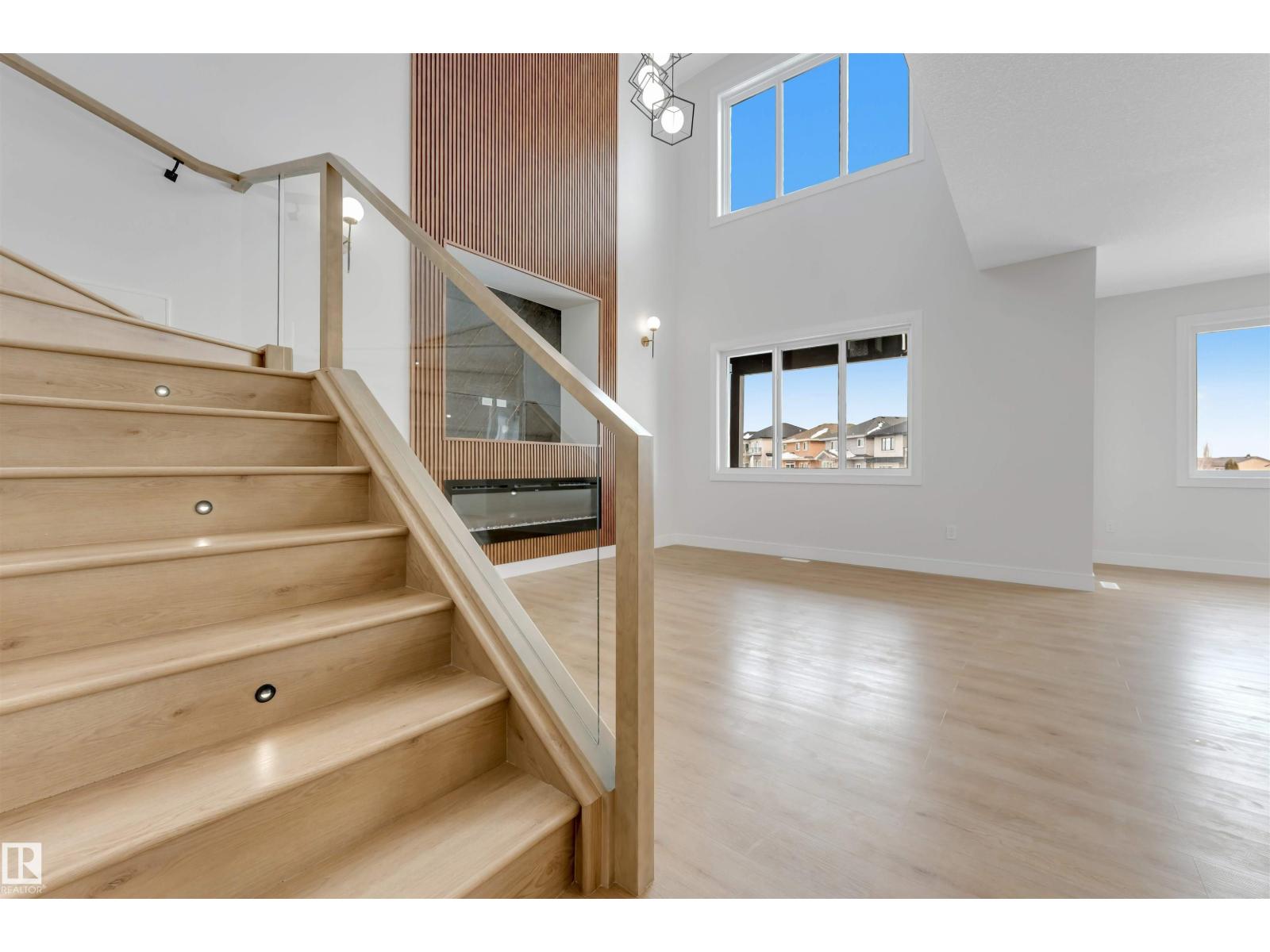 18127 94 ST NW, Edmonton