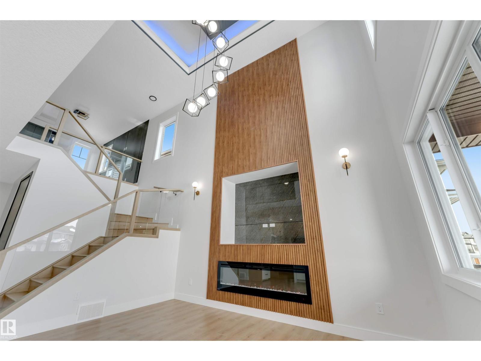 18127 94 ST NW, Edmonton