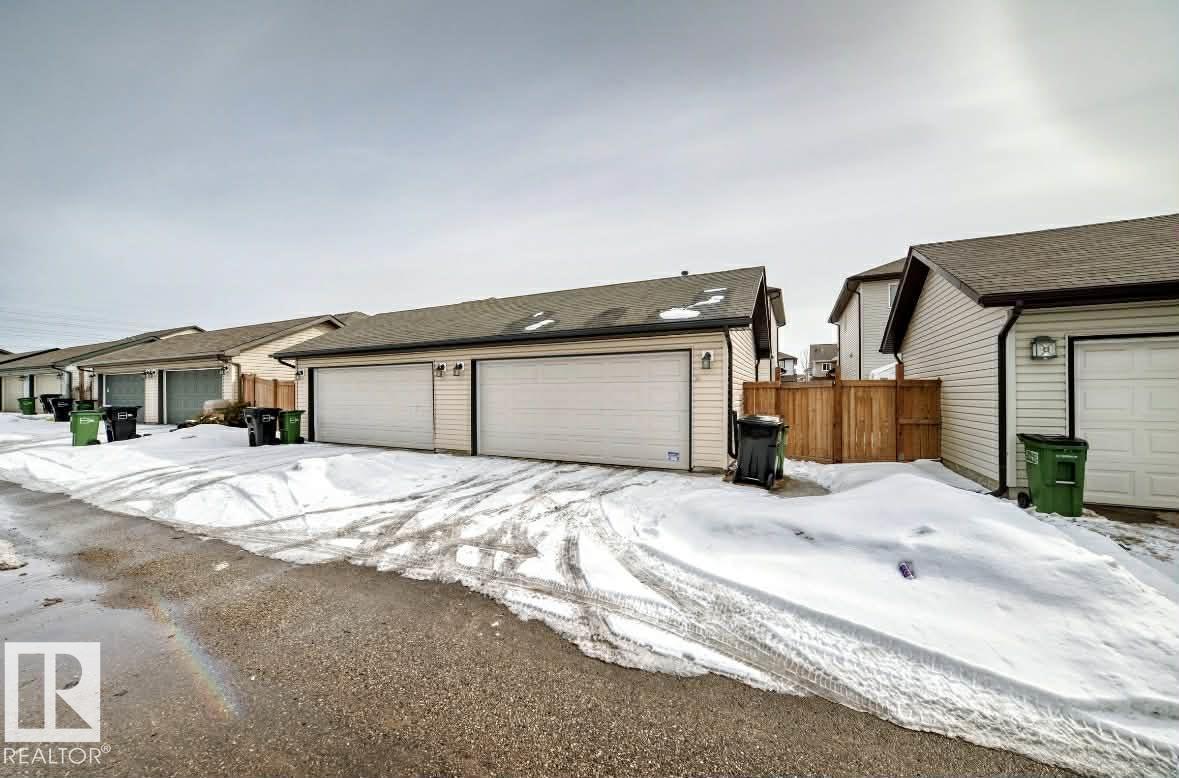3008 17 AV AV NW NW, Edmonton
