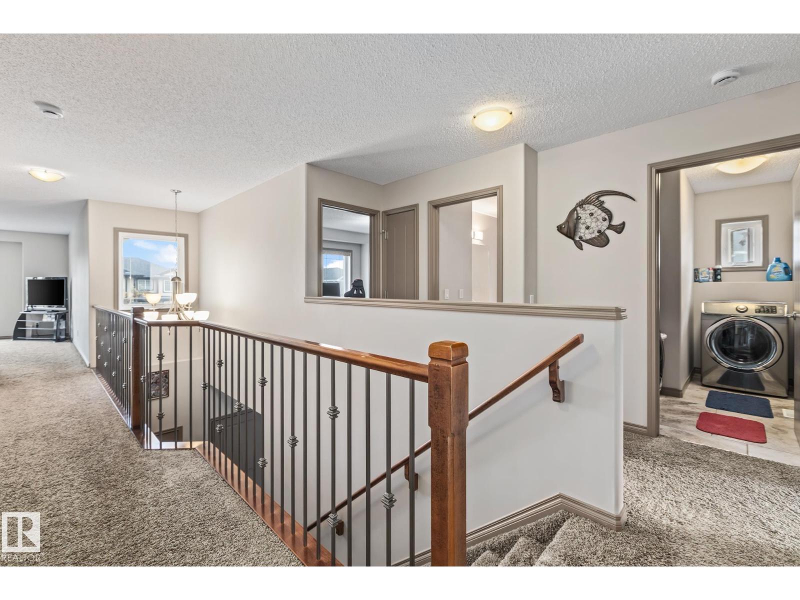 9520 206 ST NW, Edmonton