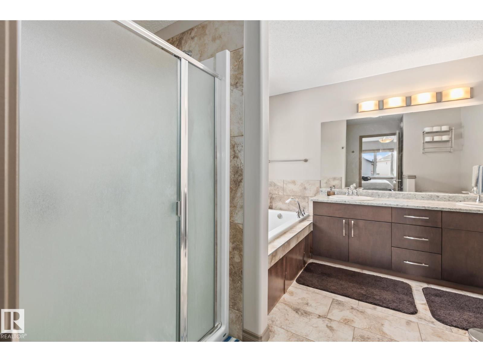 9520 206 ST NW, Edmonton