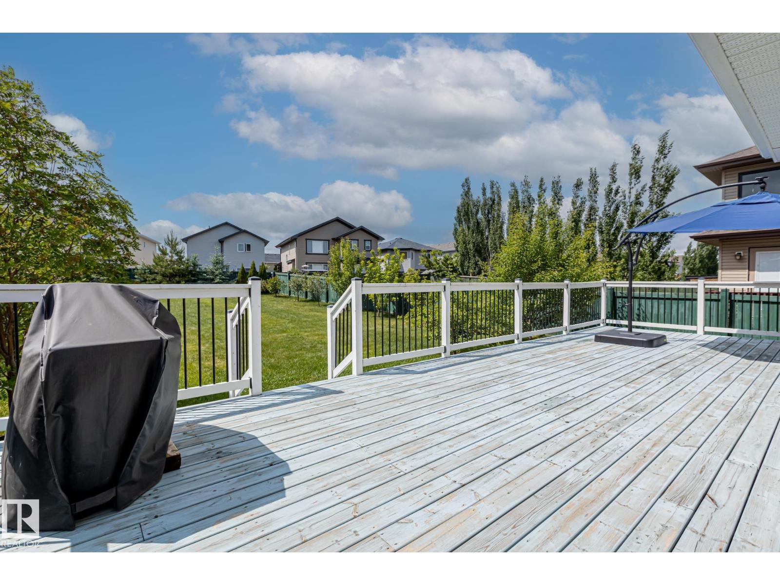 9520 206 ST NW, Edmonton