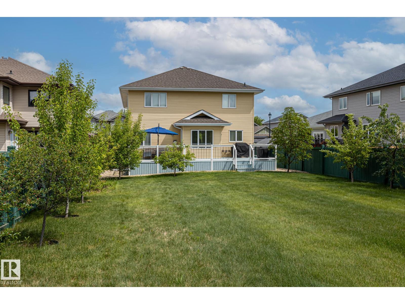 9520 206 ST NW, Edmonton