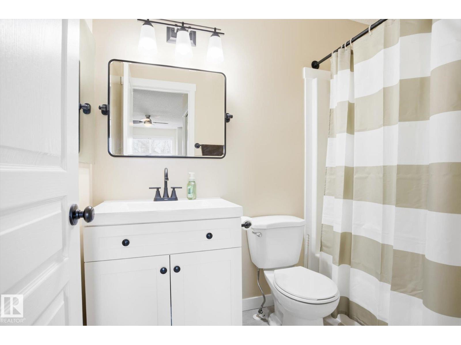 201 FOXBORO CT, Sherwood Park