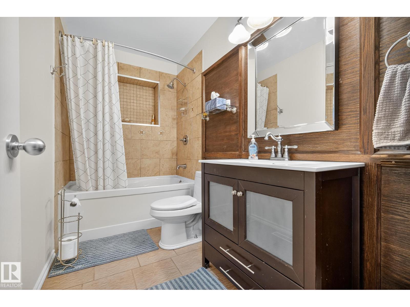 127 PINE ST, Sherwood Park