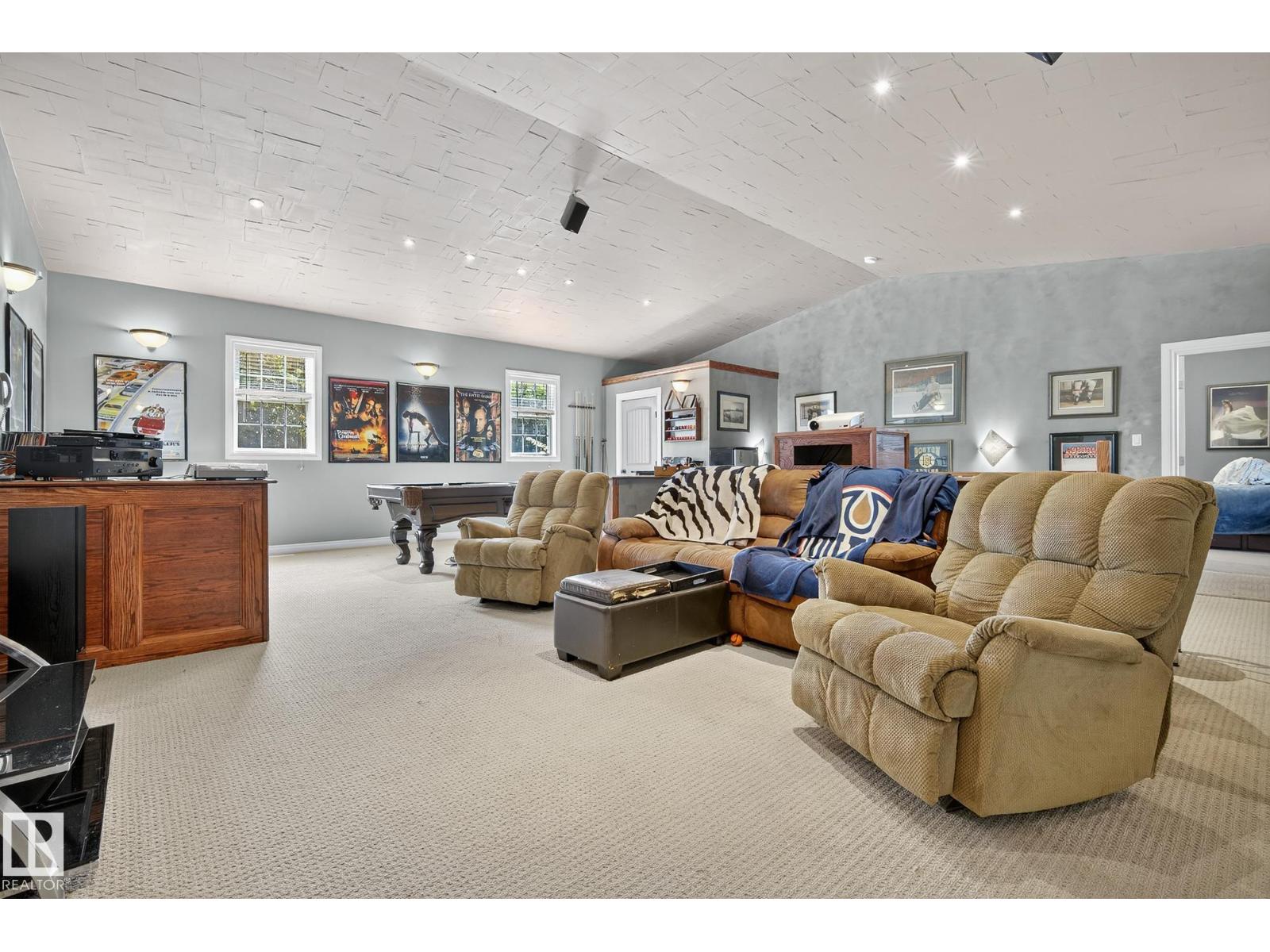 127 PINE ST, Sherwood Park