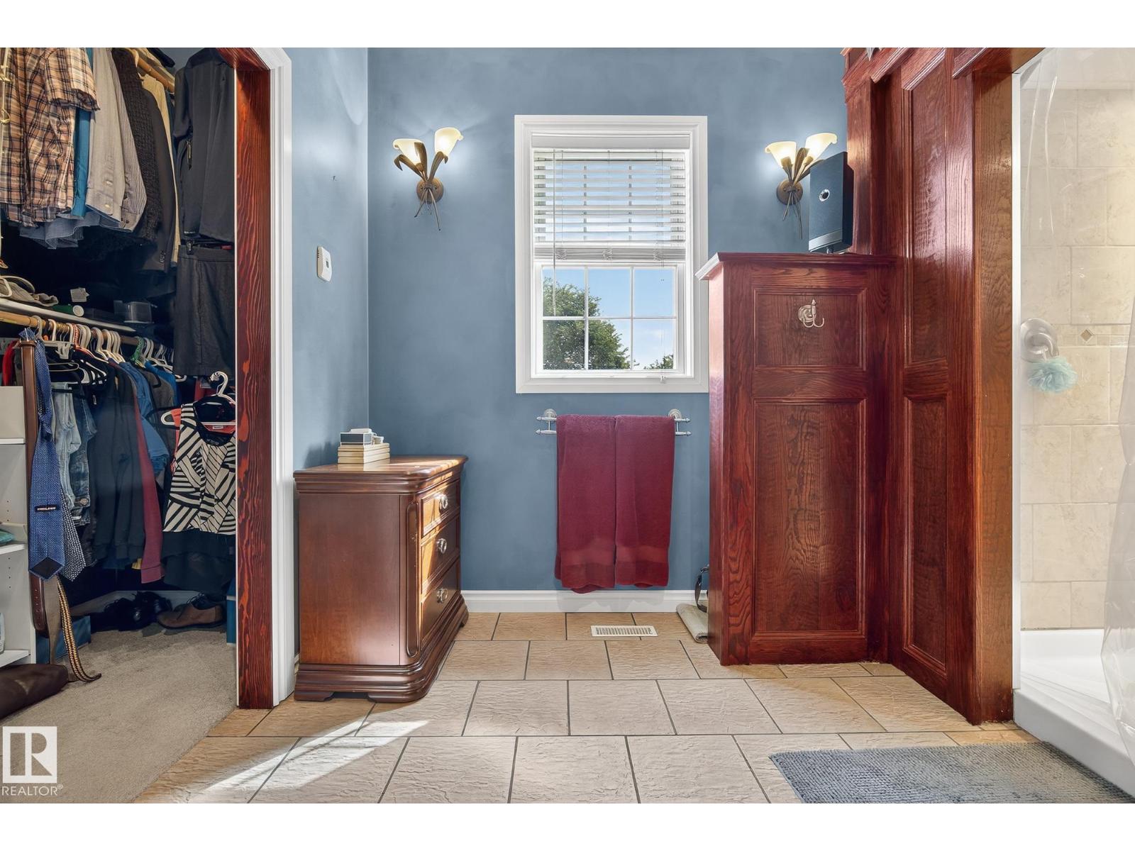 127 PINE ST, Sherwood Park