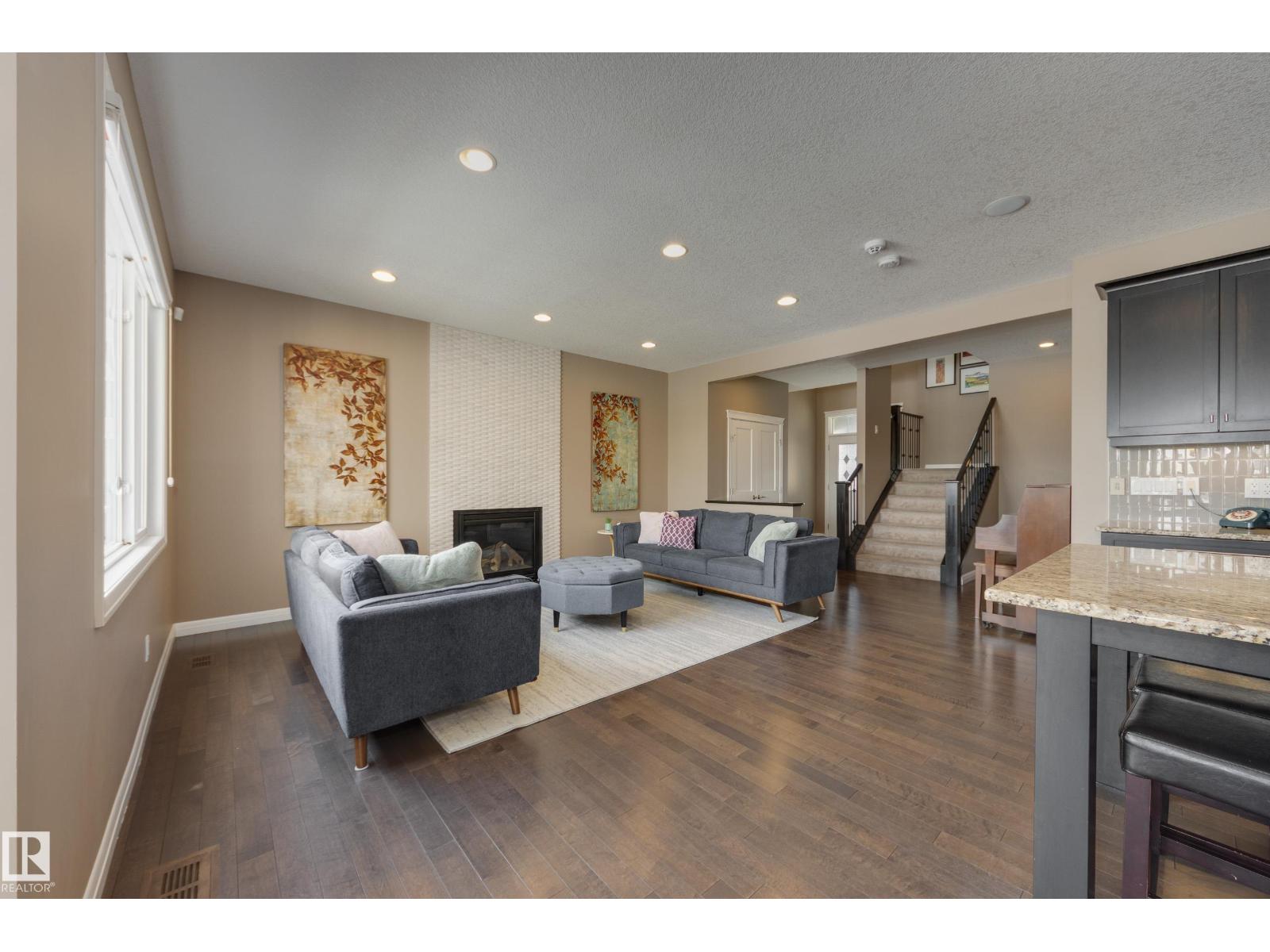 3825 Agar Green SW, Edmonton