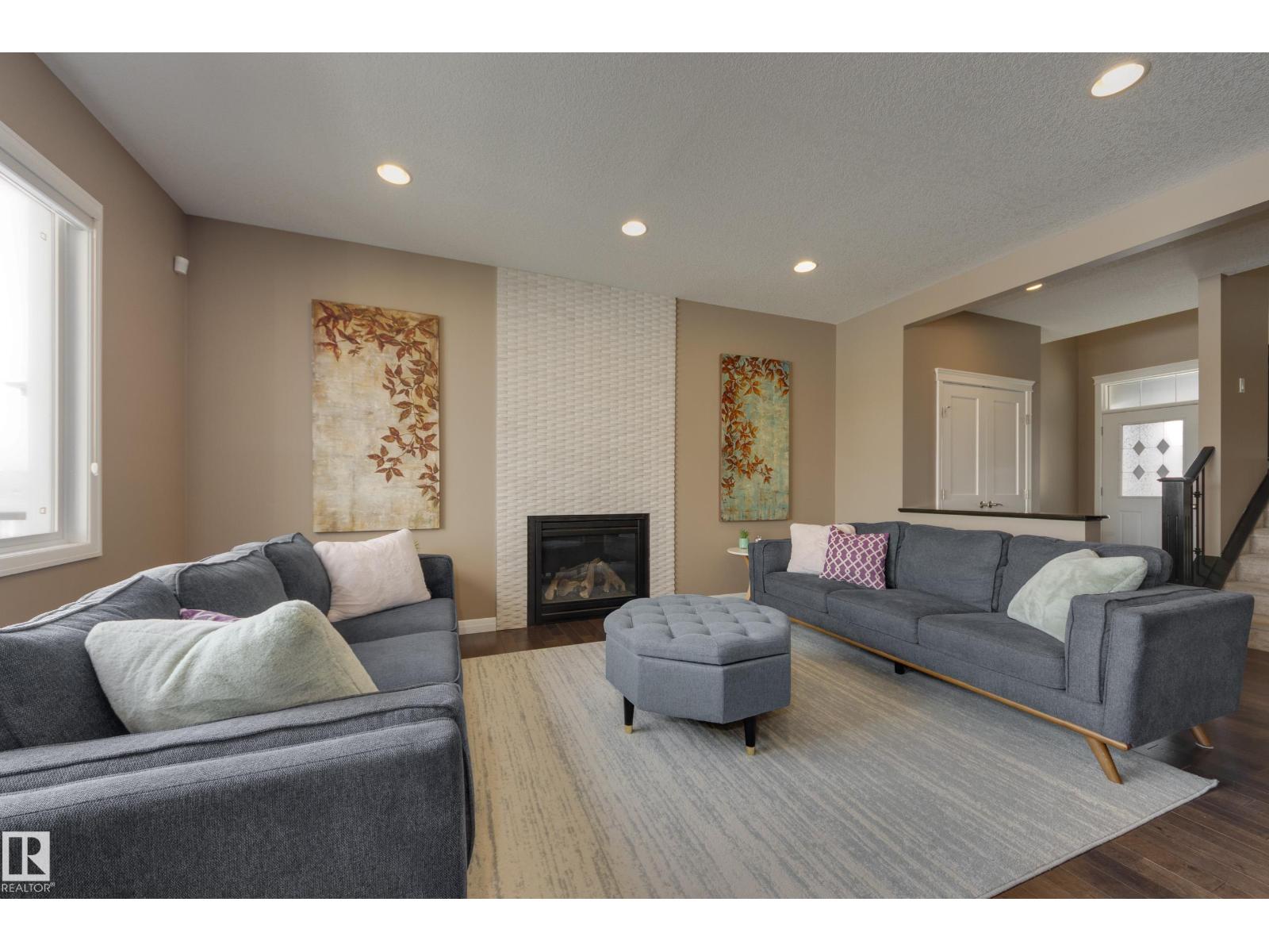 3825 Agar Green SW, Edmonton