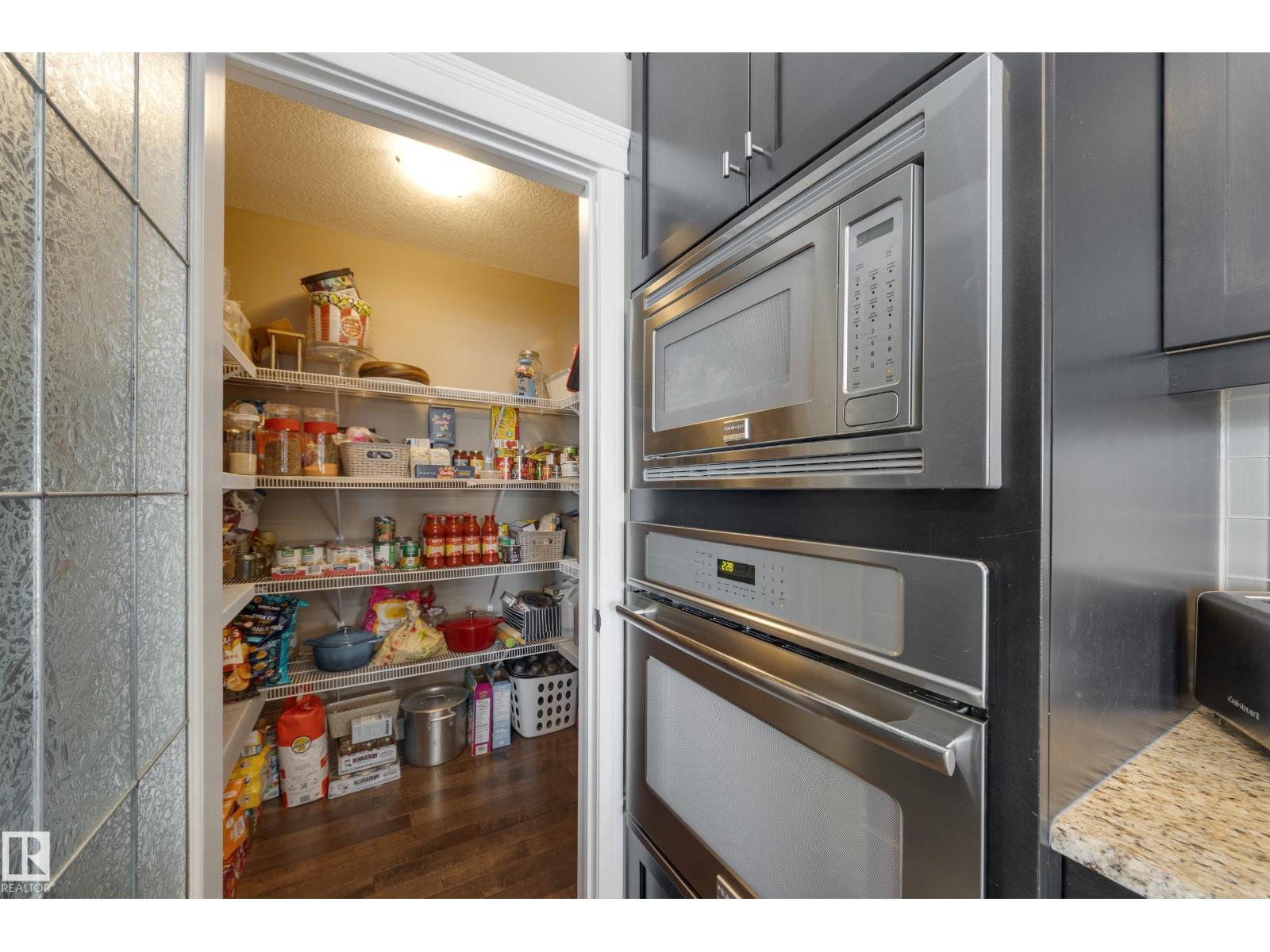 3825 Agar Green SW, Edmonton