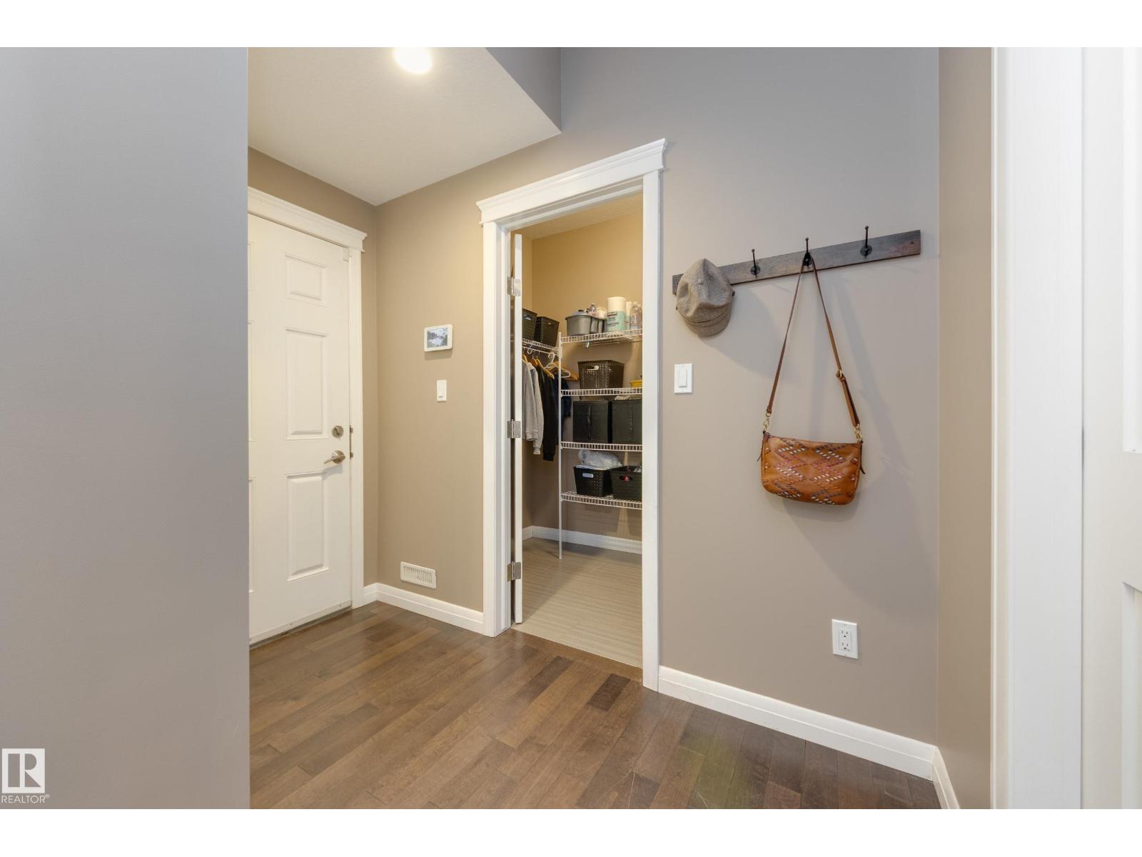 3825 Agar Green SW, Edmonton