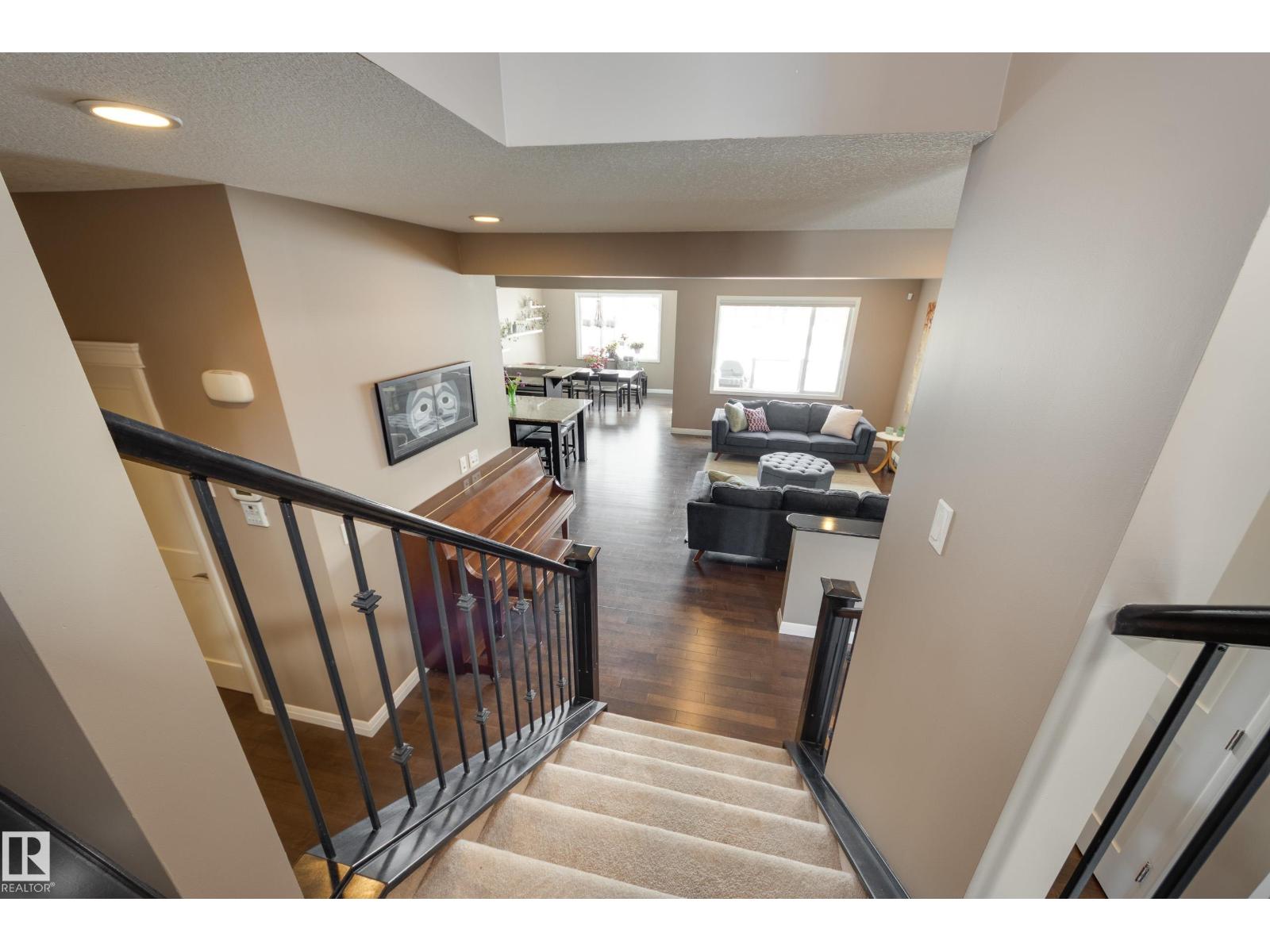 3825 Agar Green SW, Edmonton