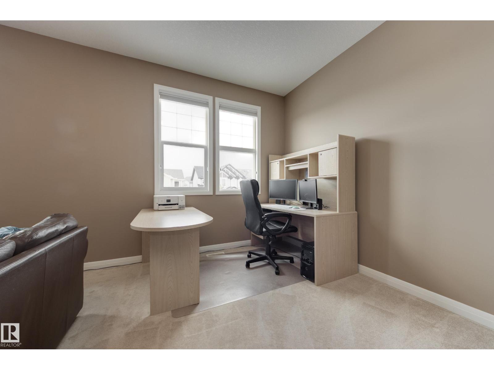 3825 Agar Green SW, Edmonton