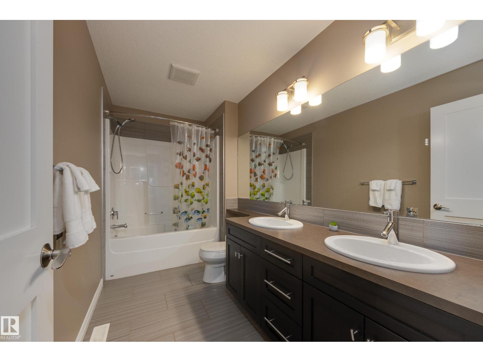 3825 Agar Green SW, Edmonton