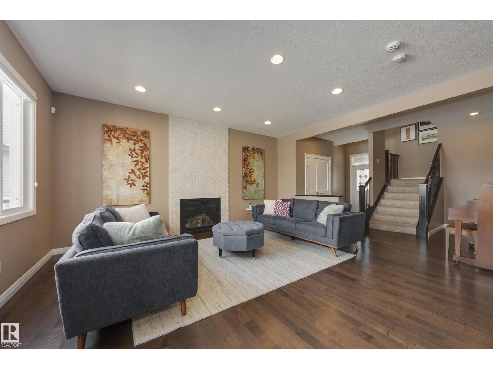 3825 Agar Green SW, Edmonton