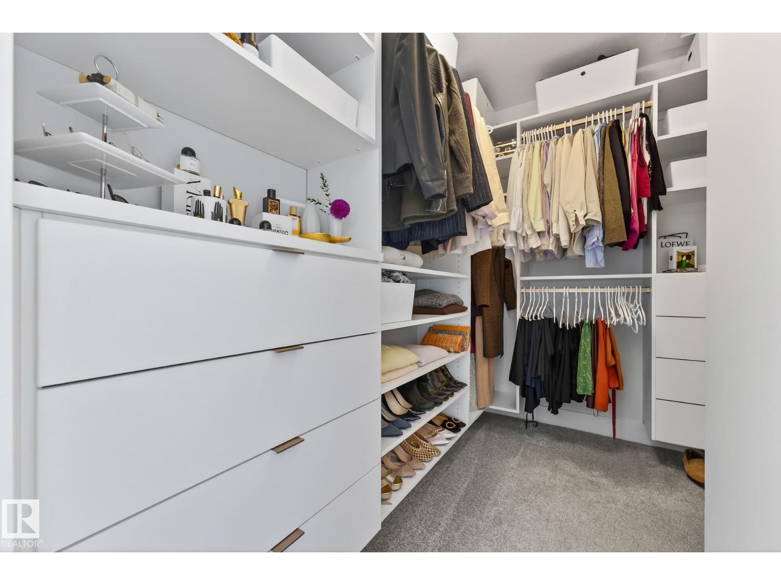 12 AMESBURY WD, Sherwood Park