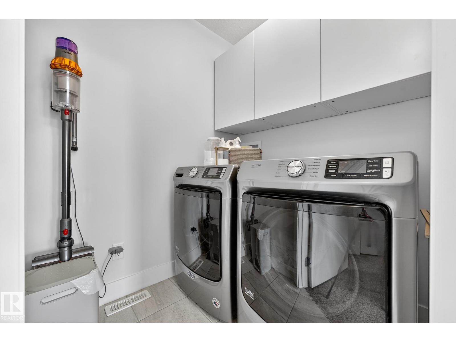 12 AMESBURY WD, Sherwood Park