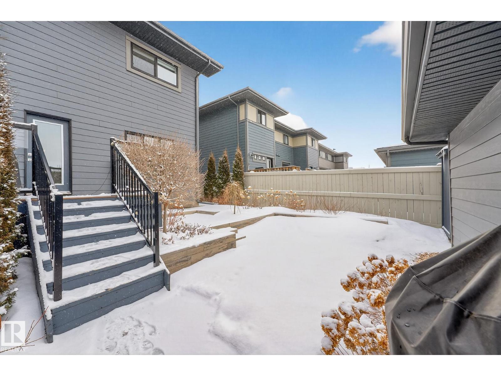 12 AMESBURY WD, Sherwood Park