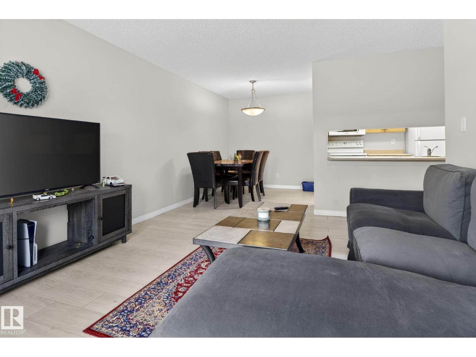 #129 4210 139 AV NW, Edmonton