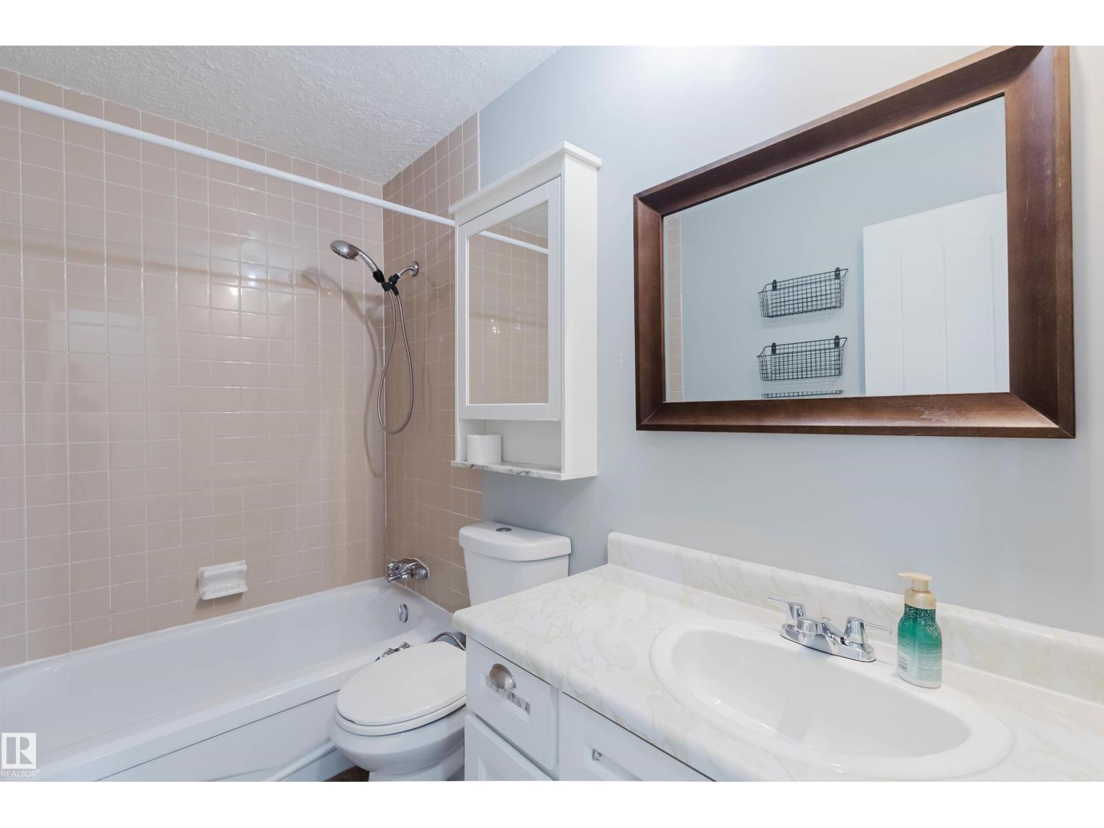 #300 2303 119 ST NW, Edmonton