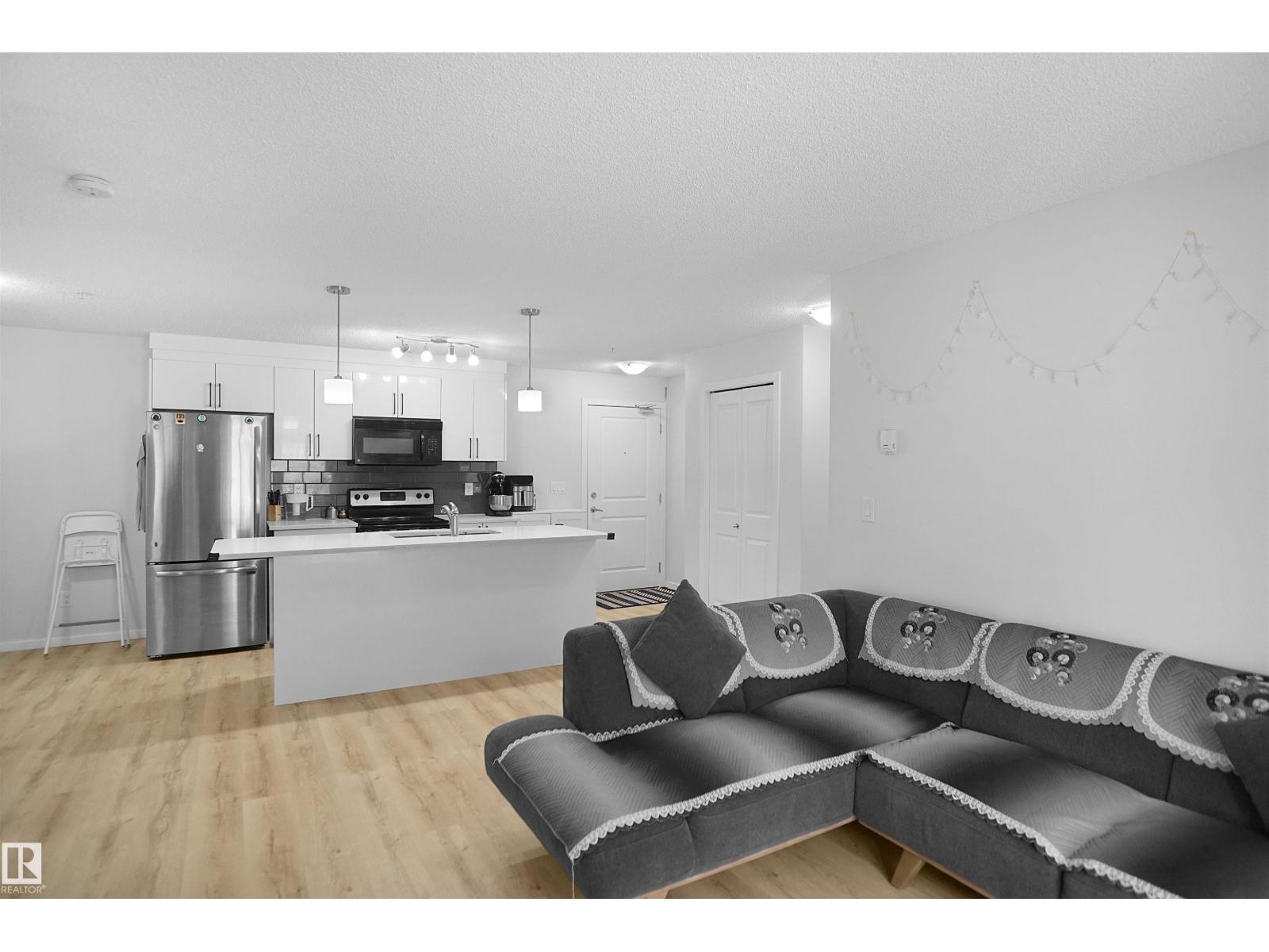 #103 3353 16A AV NW, Edmonton