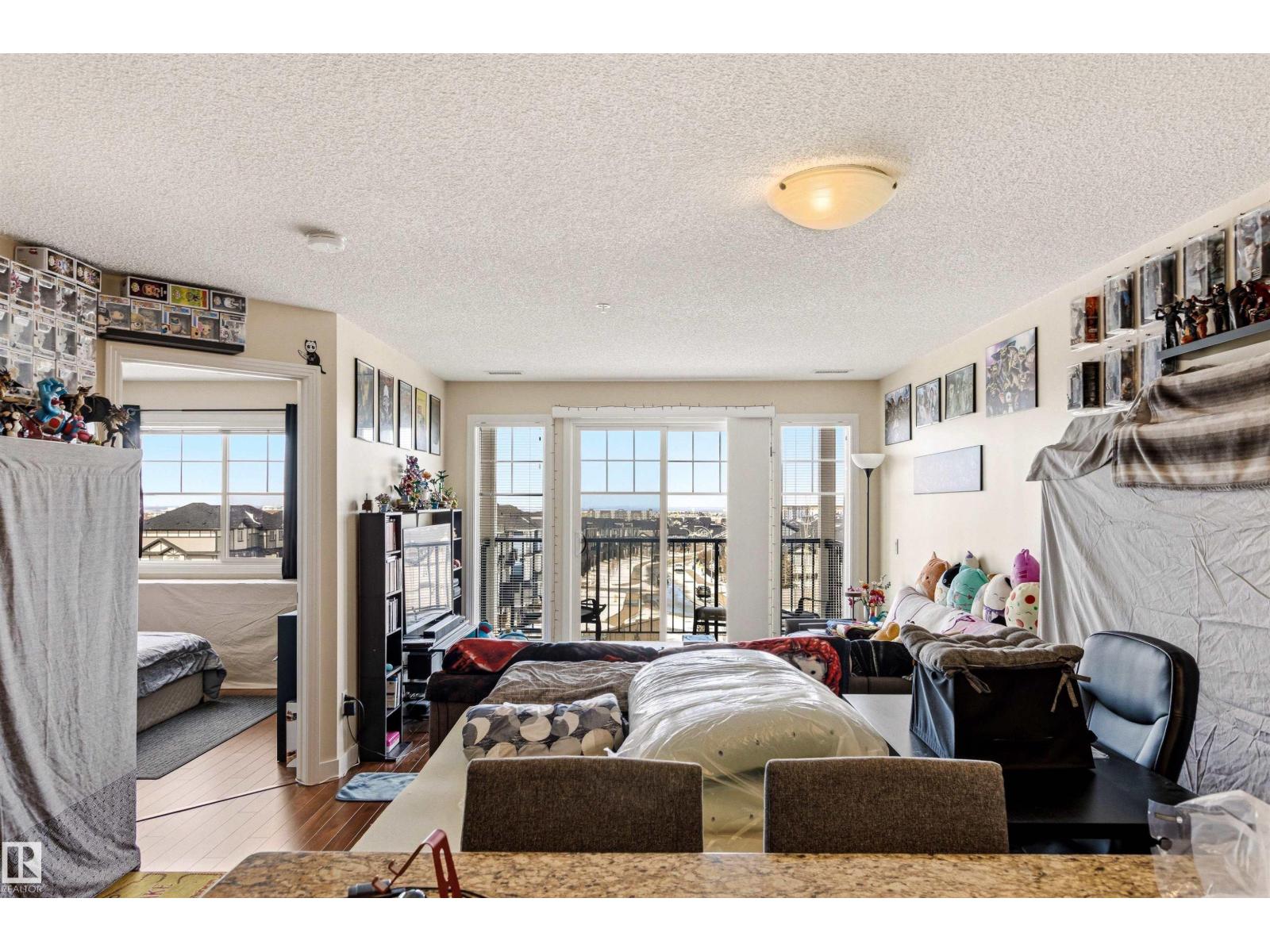 #2302 4 AUGUSTINE CR, Sherwood Park